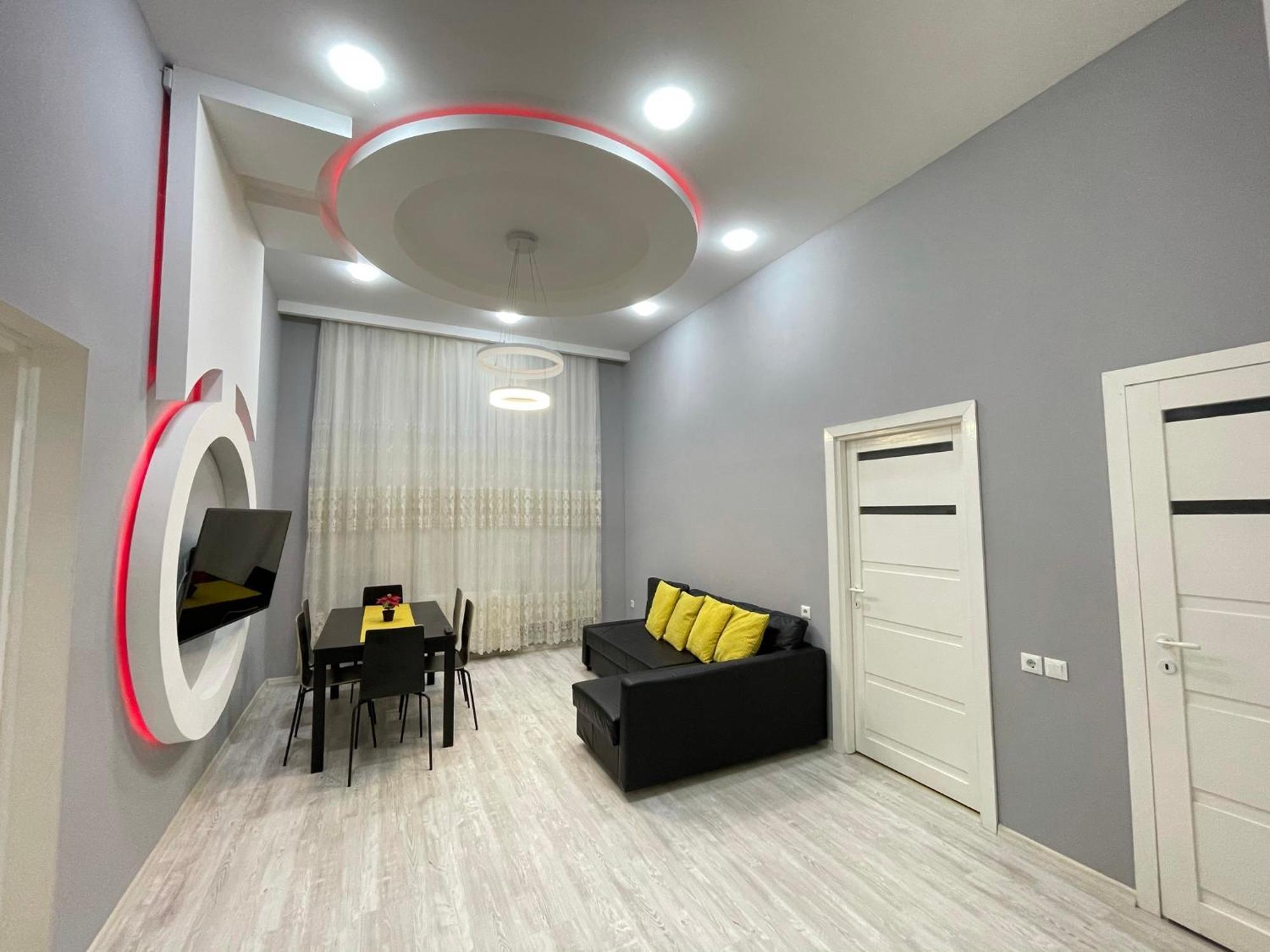 Apartment Sapphire - 5 Rooms, 2 Bathrooms Budapest